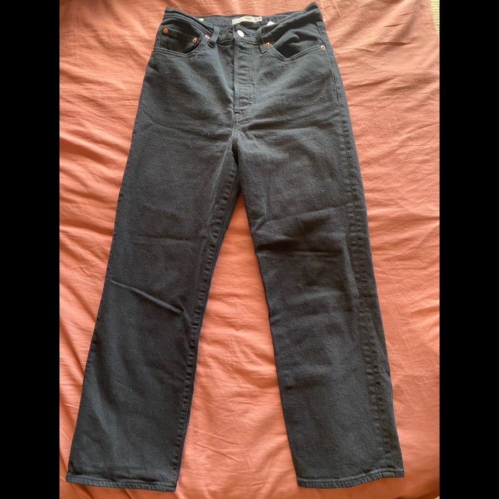 Levis Ribcage Straight Ankle Jeans